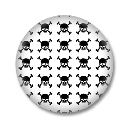 Button im Emo Style | Totenköpfe Weisser Hintergrund