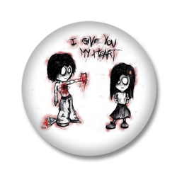 Button im Emo Style | I give you my heart
