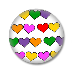 Button im Emo Style | Bunte Herzchen
